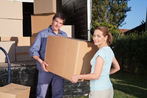 Local moving support in Bermondsey for homes and businesses